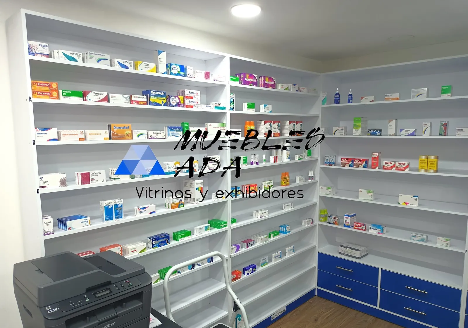 Proyecto de mobiliario comercial 41