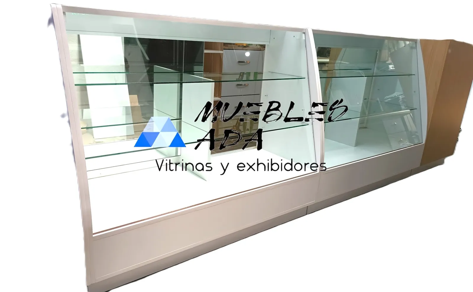 Proyecto de mobiliario comercial 47