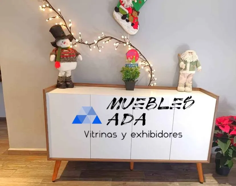 Mostrador tipo caja con exhibidor en madera